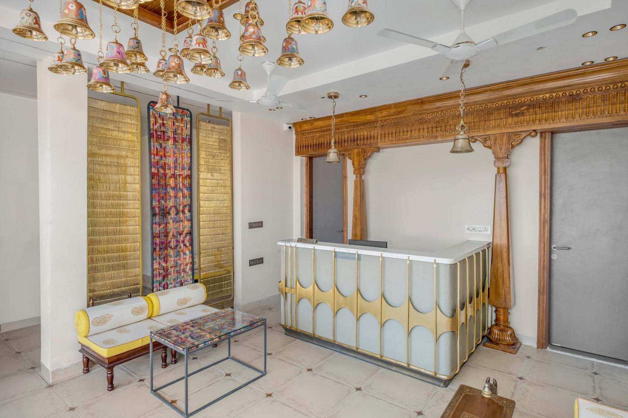 Hotel Hari Om Residency 800 Meters From Ram Mandir Ayodhya Esterno foto